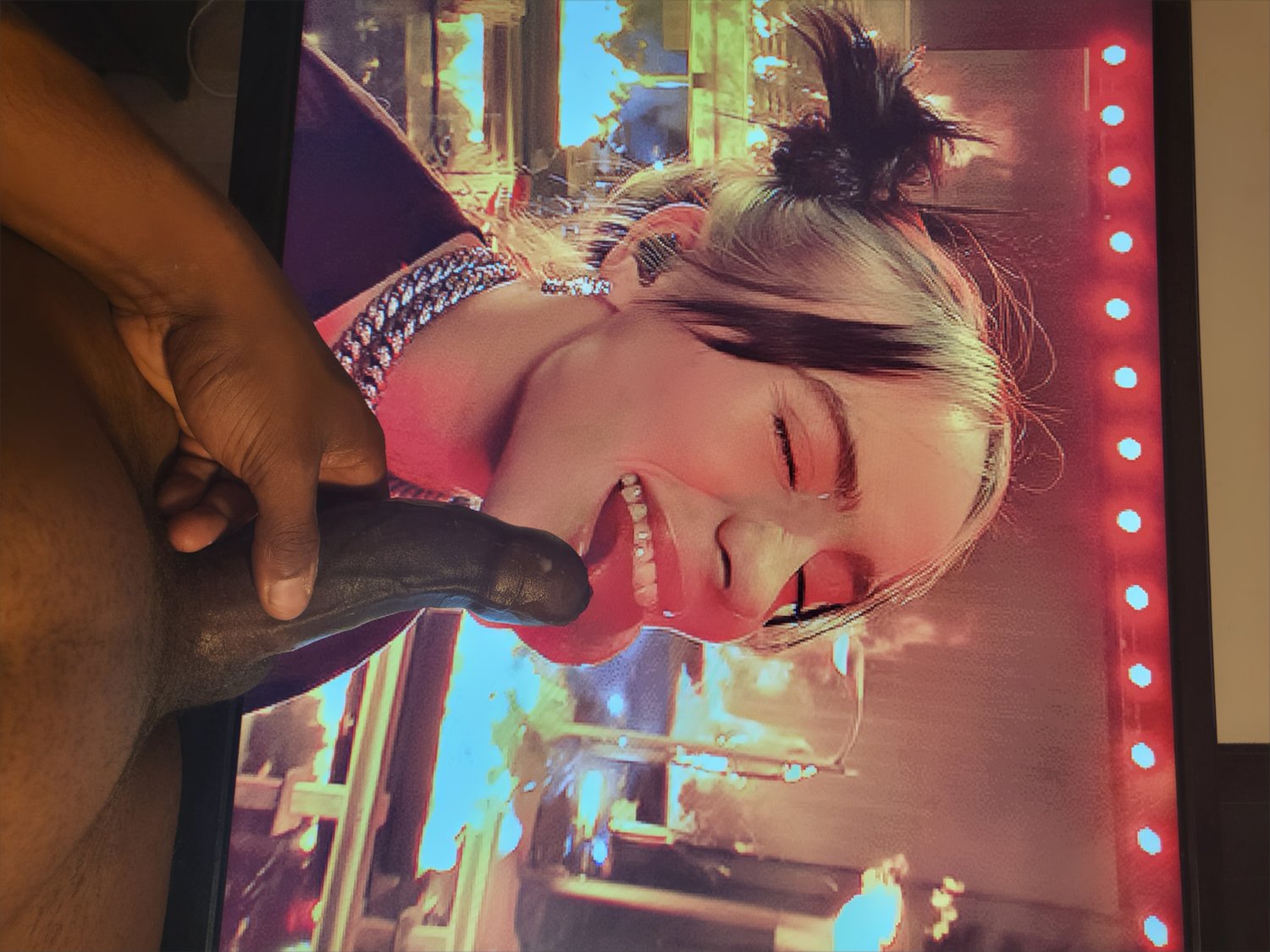 Billie Eilish cum tribute #Wt2Neh8P