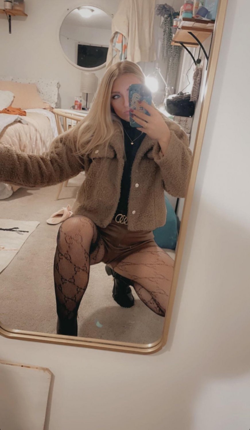 Deleted Reddit user Longjumping_bread202 #qCkSkuDJ