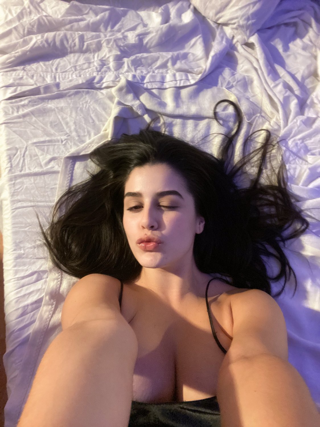 her eyes and boobs are amazing #FrcDAs01