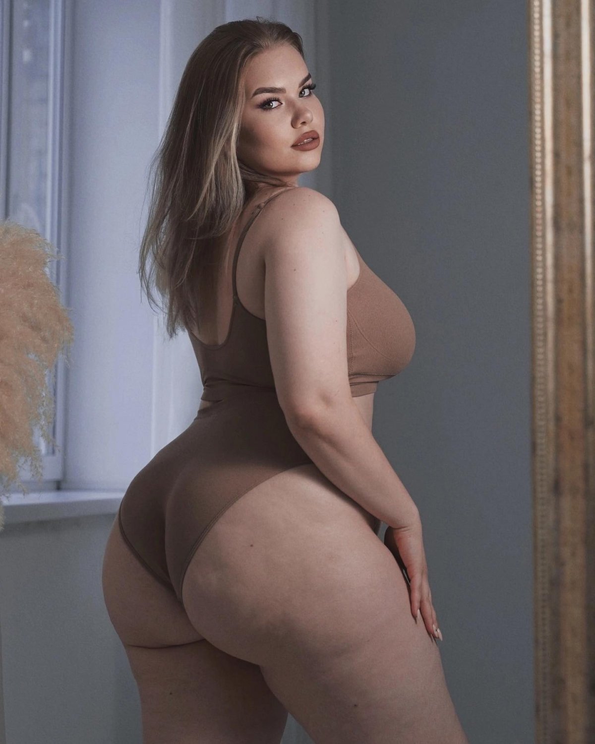 Thick>Goddess #AYE2EUvf