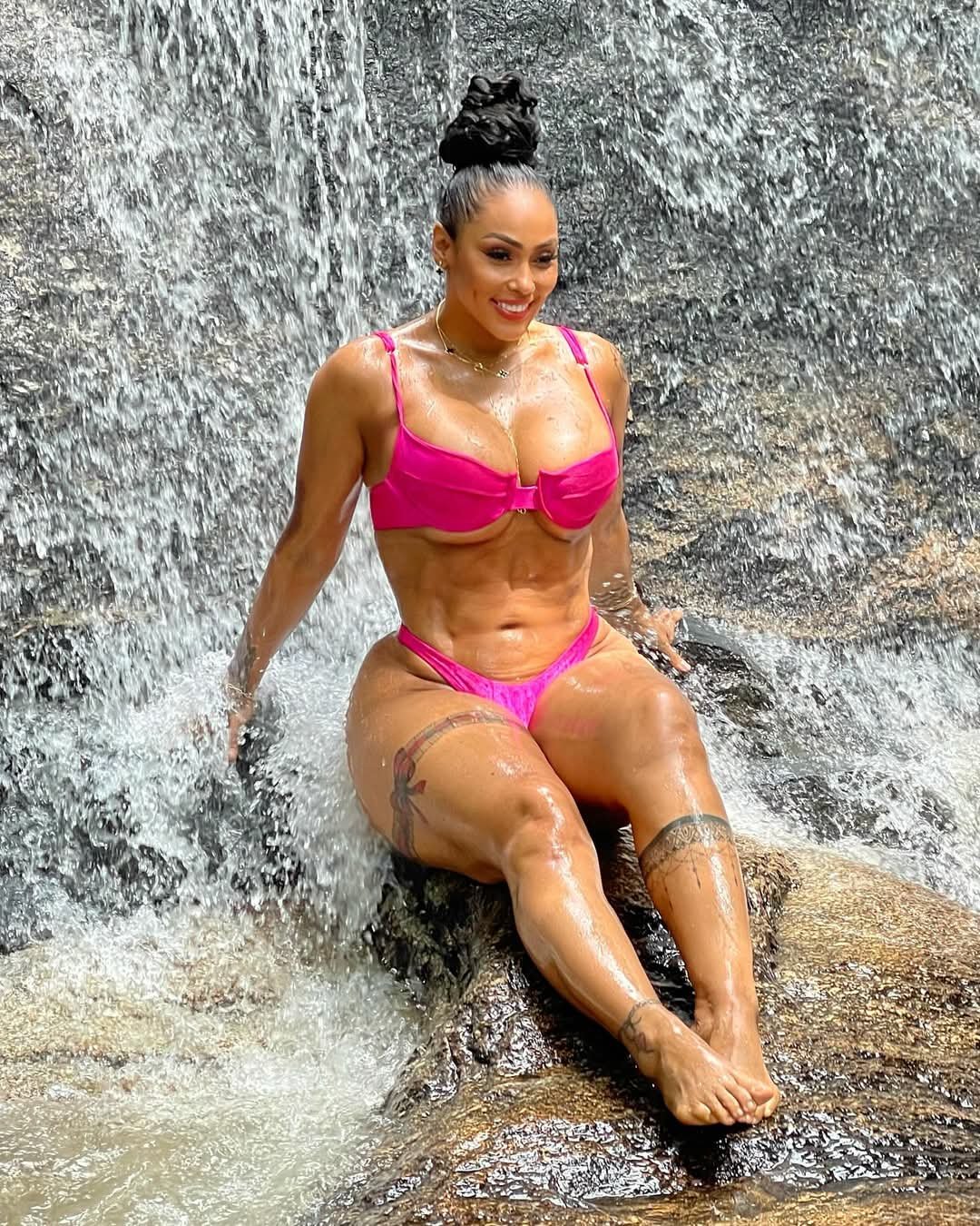 Rosiane Pinheiro #7wimXBIC