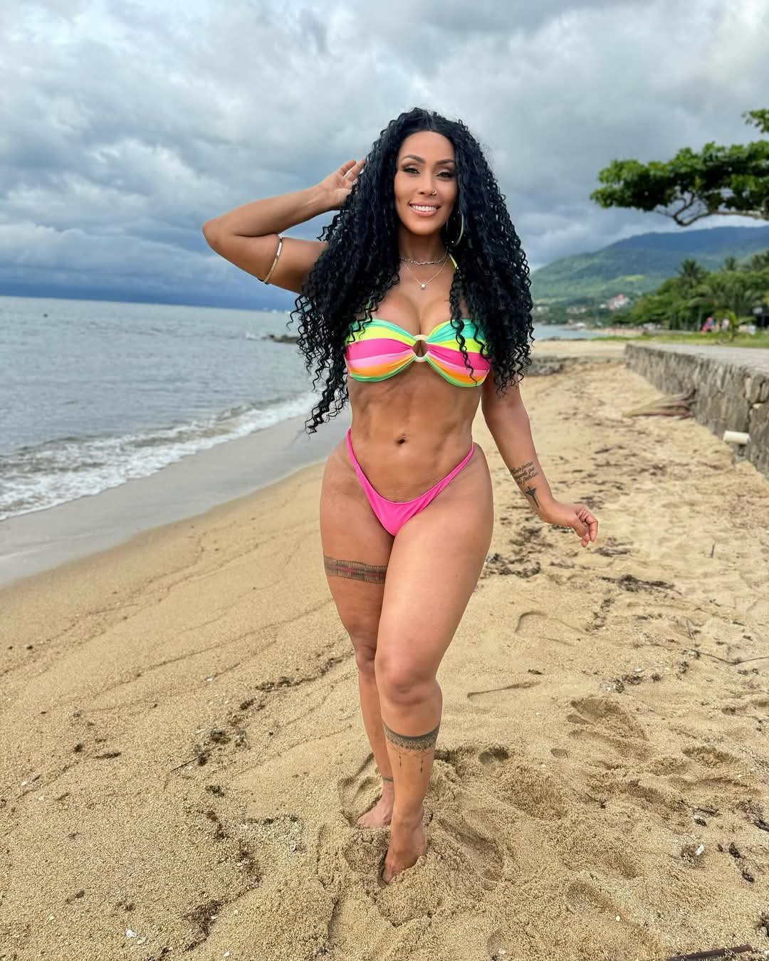 Rosiane Pinheiro #mGnT6c2d
