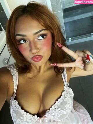 Avani Gregg #ktSKKxUx
