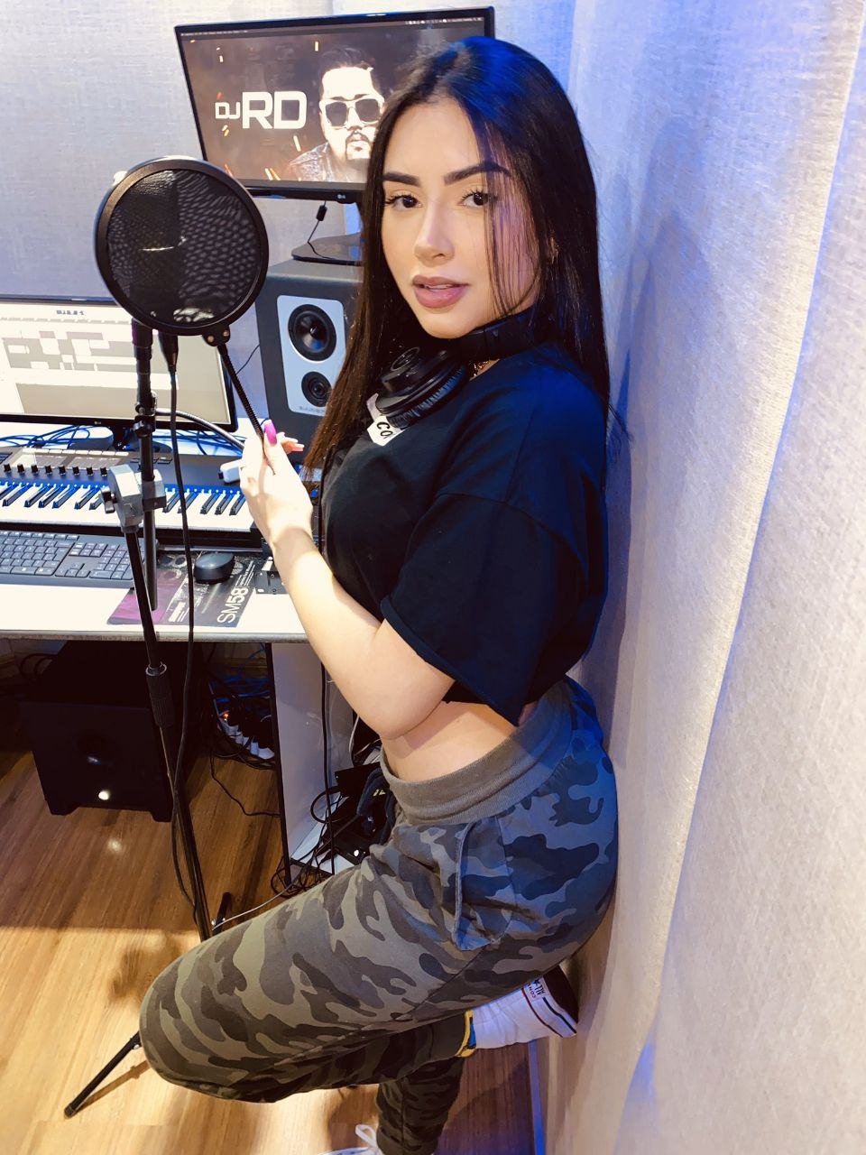 Tainá Costa S2 #sPYJTjbQ