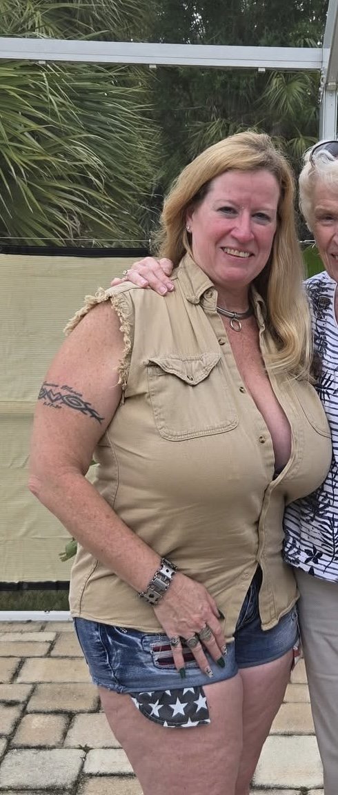 Huge Tit Swinger Wife #mcC2PfEl