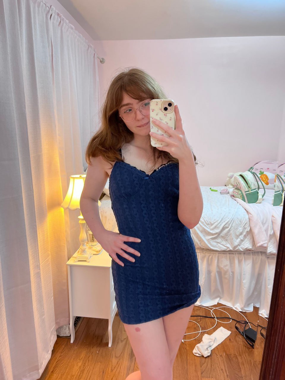 Clara belles asmr #RI7Y2Ncg