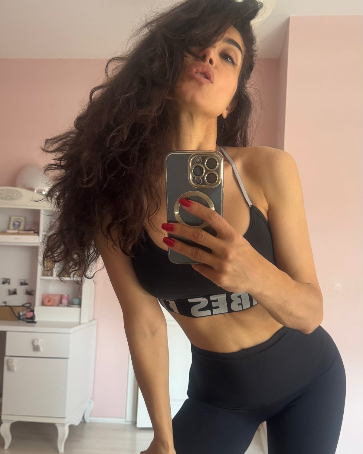 Turkish teacher, pilates instructor and model #X4D6eDB5