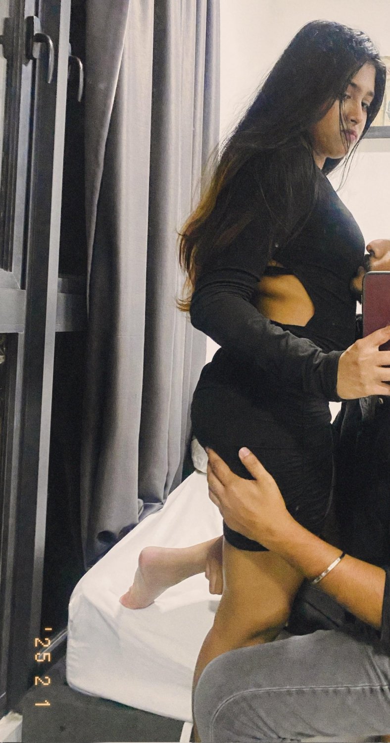 Desi Cute Beautiful Cuckold Sexy Instagram Influencer Homemade Modeling Full Nude Show, Fingering, F #OIZ2iVdN