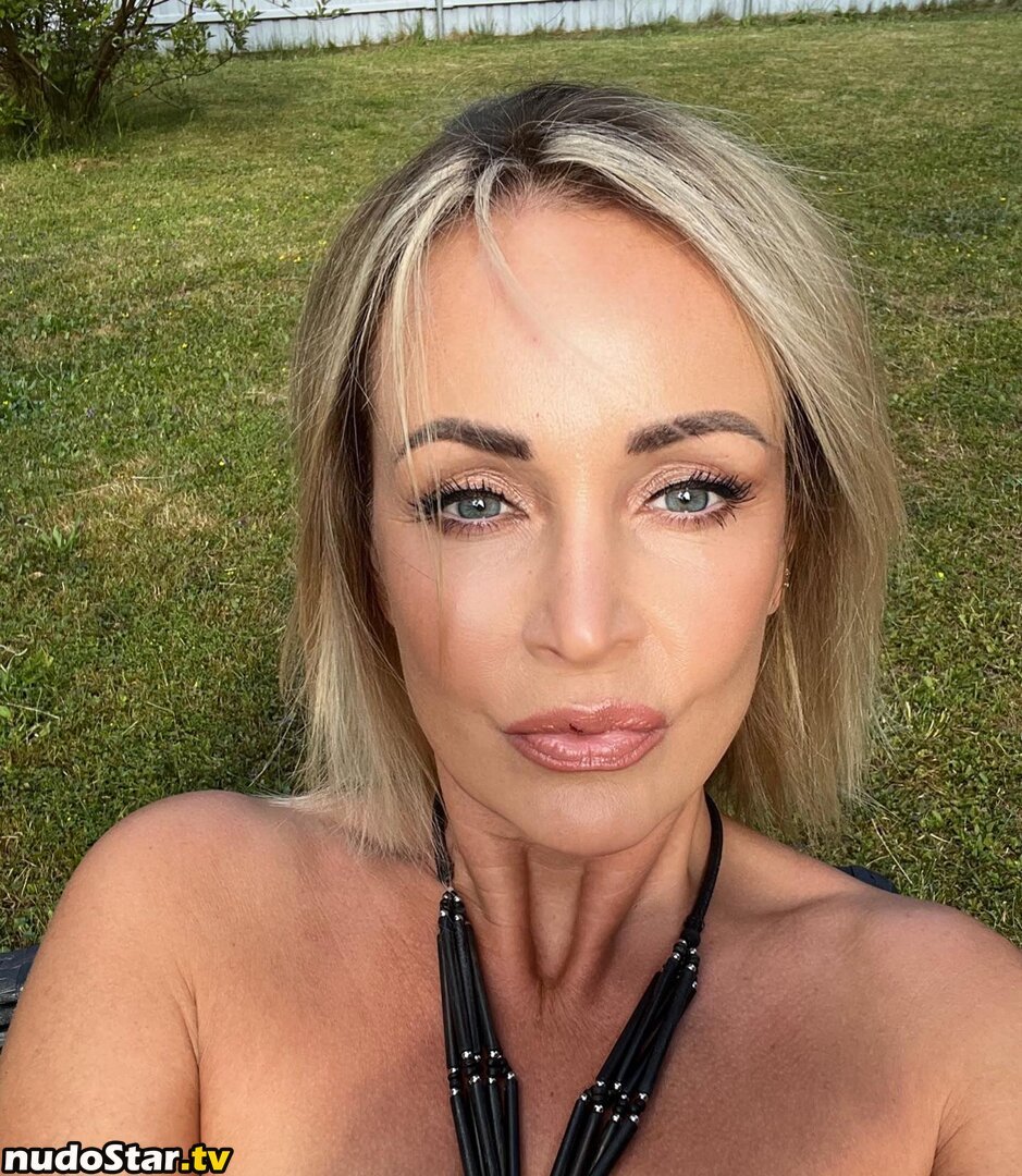 Hot German GILF #p4rwTuil